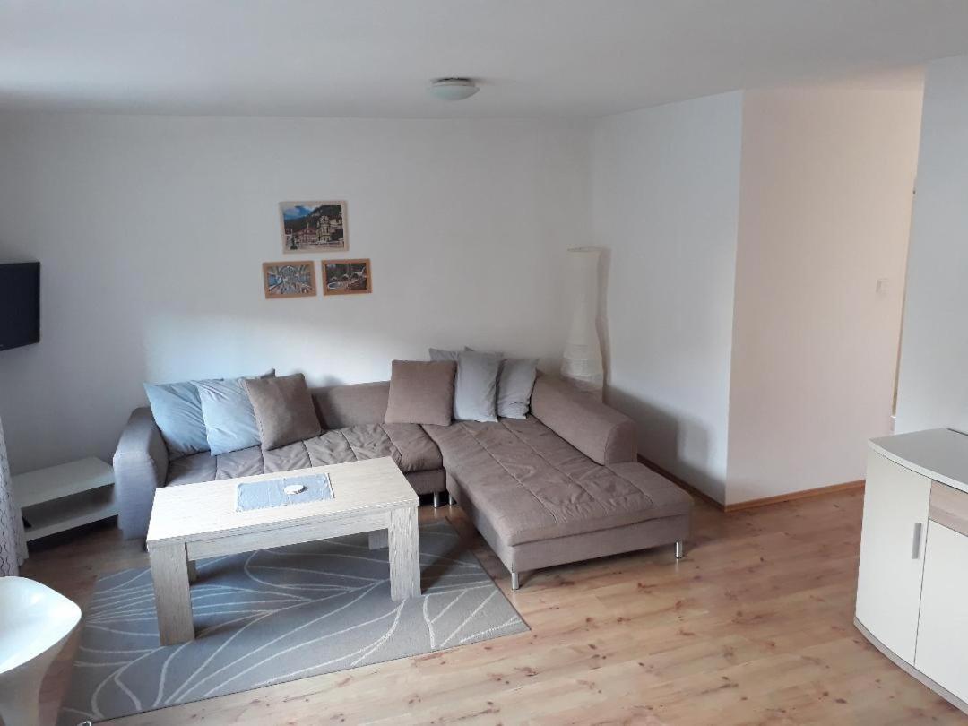 Ubytovanie City Apartman Trenčianske Teplice Exterior foto